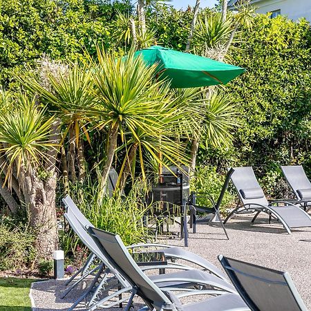 Отель The Devon Court Торки Экстерьер фото